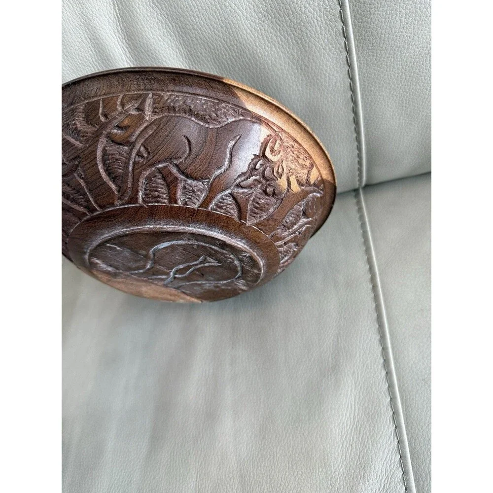 Vintage Hand Carved Wooden Bowl African Wildlife Unique Two Tone EUC